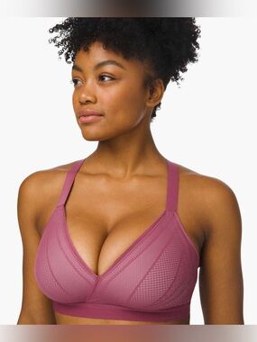 Lululemon Awake to Lace Bra purple mauve sz m